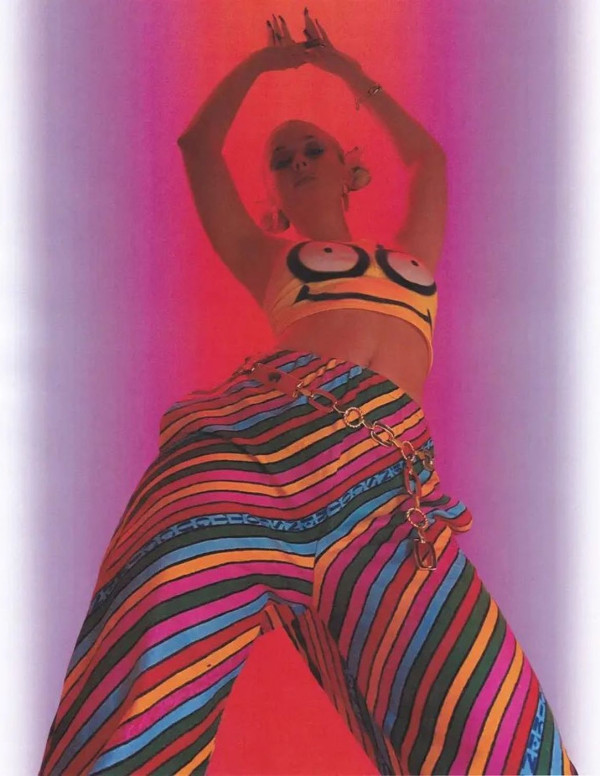 Zara Larsson dans Paper Magazine