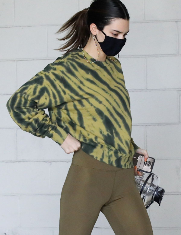 Kendall Jenner sort de sa salle de sport à Beverly Hills