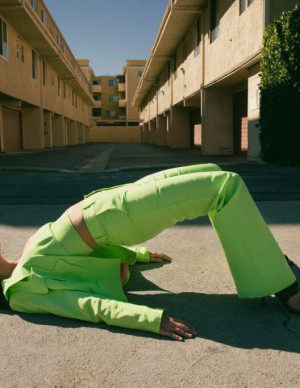 photos Caitlin Stasey