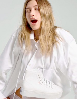 photos Hailey Bieber