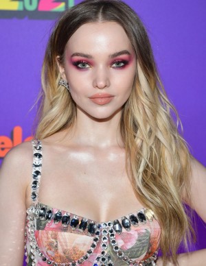 photos Dove Cameron 