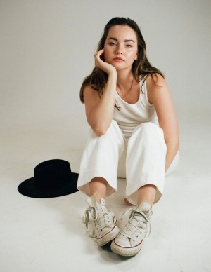 photos Liana Liberato