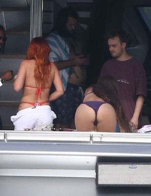 photos Bella Thorne