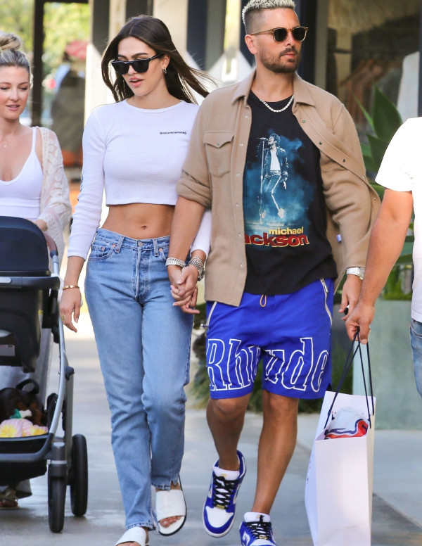 Amelia Hamlin en balade à Malibu