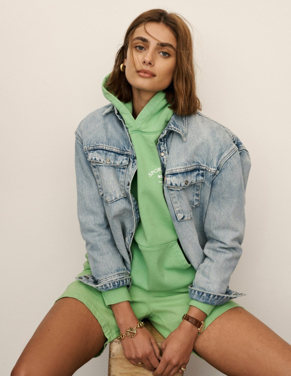 Shooting Taylor Marie Hill pour Sporty & Rich