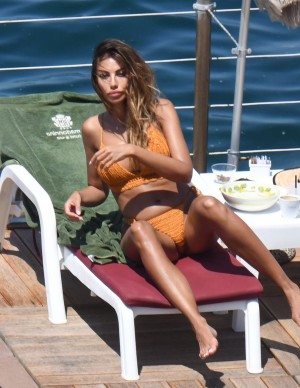 photos Madalina Ghenea