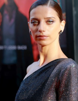 photos Angela Sarafyan