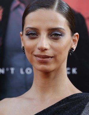 photos Angela Sarafyan