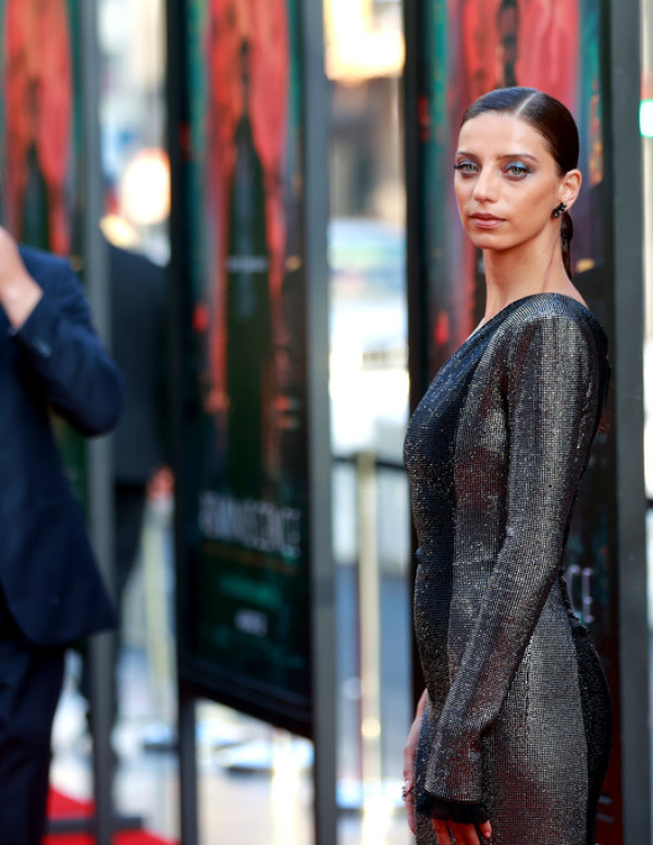 Angela Sarafyan à la première du film Reminiscence