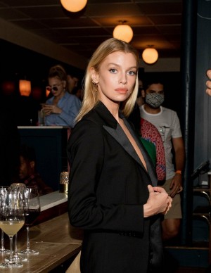 photos Stella Maxwell 