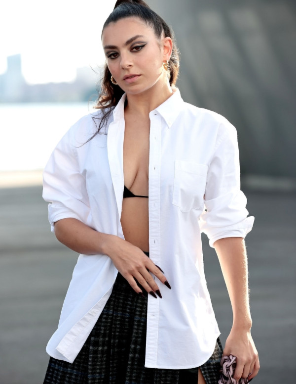 Shooting Charli XCX pendant la New York Fashion Week
