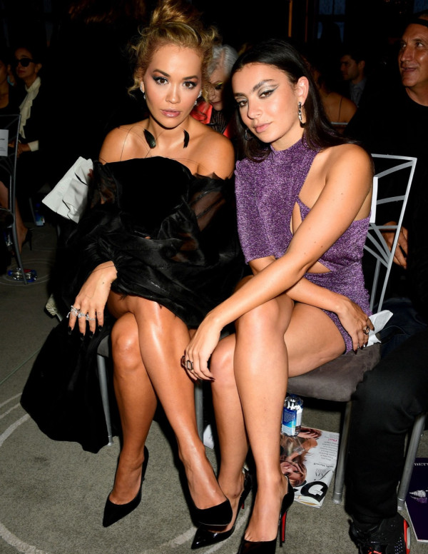 Rita Ora et sa copine en soirée