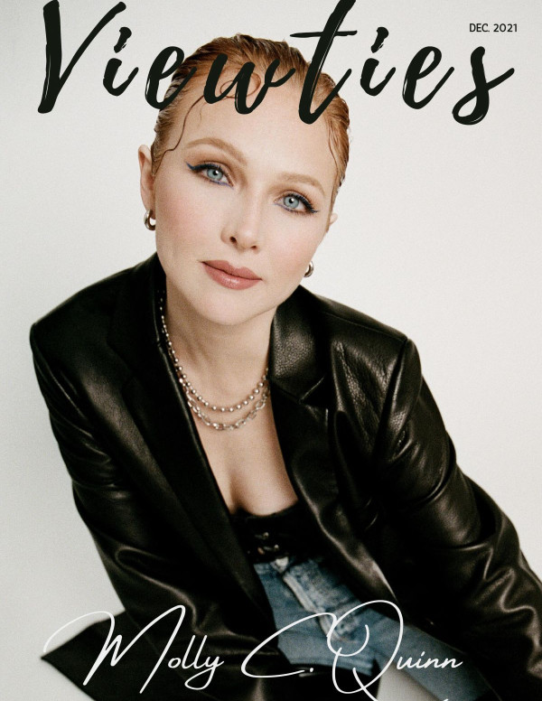 Molly Quinn dans Viewties Magazine