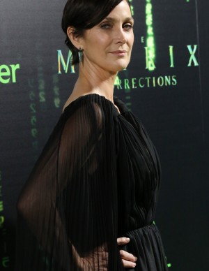 photos Carrie-Anne Moss