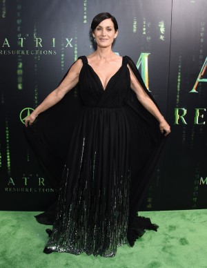 photos Carrie-Anne Moss