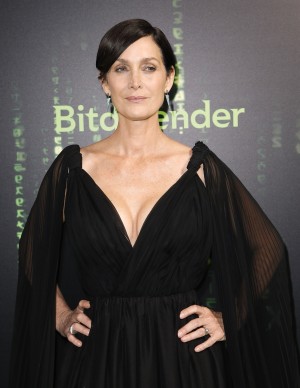 photos Carrie-Anne Moss