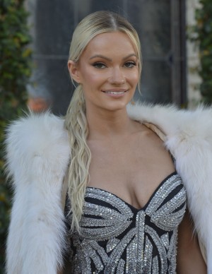 Caitlin O’Connor en soirée à West Hollywood