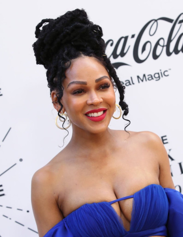 Meagan Good sexy aux Hollywood Awards pour le ESSENCE Black Women
