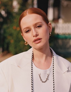 photos Madelaine Petsch