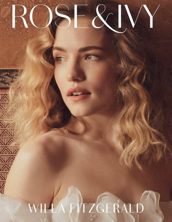 Willa Fitzgerald dans Rose & Ivy magazine