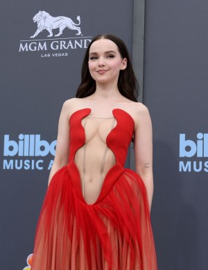 photos Dove Cameron 