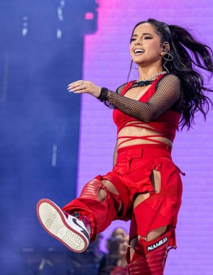 photos Becky G