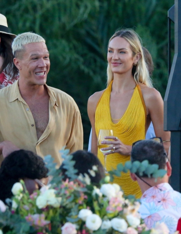 Candice Swanepoel au marriage de Lais Ribeiro au Brésil