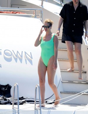 photos Rosie Huntington-Whiteley