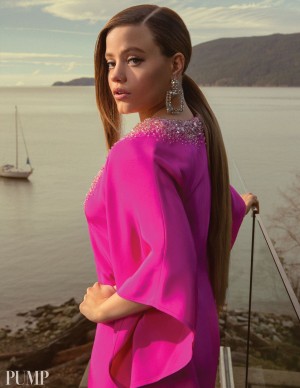 photos Sarah Jeffery