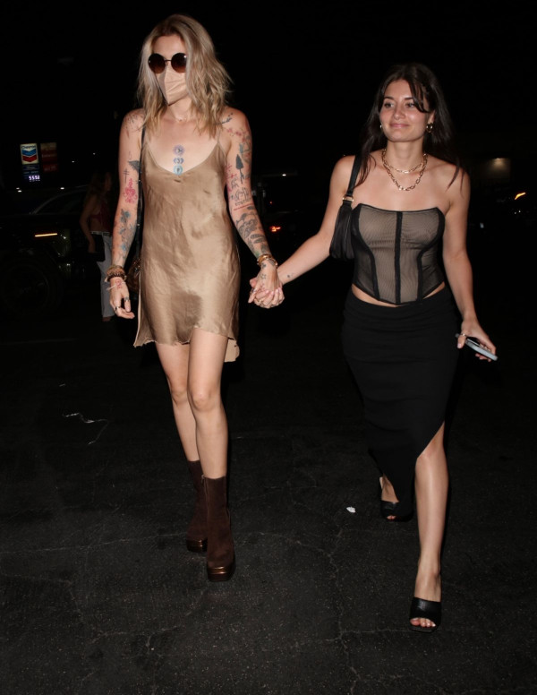 Paris Jackson à la soirée d'anniversaire de Kaia Gerber à Hollywood