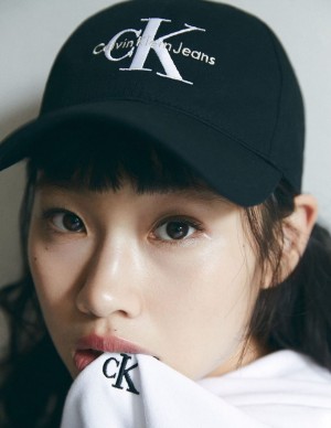 photos Jung Ho-yeon