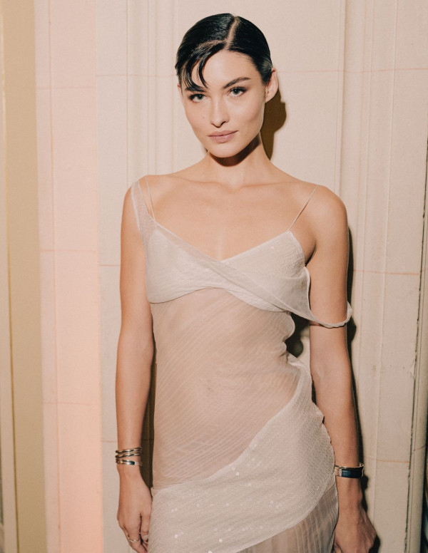 Grace Elizabeth sexy au gala BOF 500 à Paris