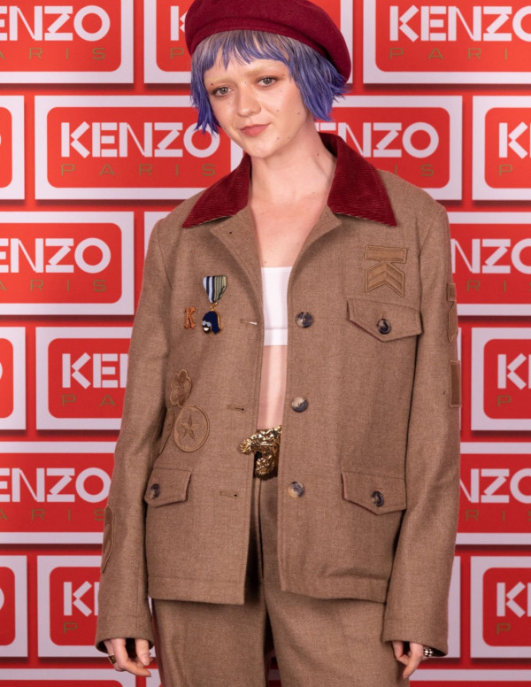 Maisie Williams à la soirée Kenzo à la Paris Fashion Week