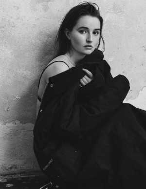 photos Kaitlyn Dever