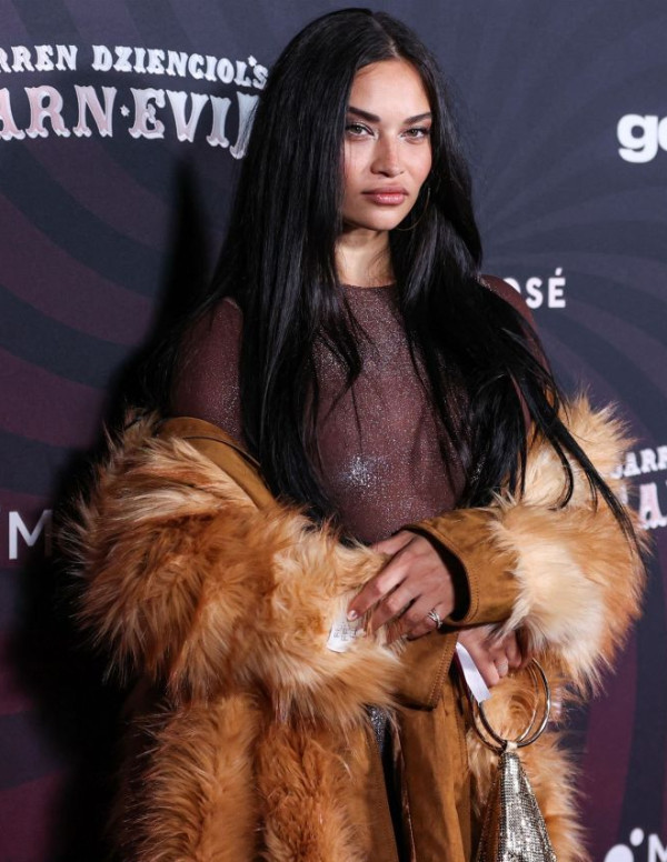 Shanina Shaik à la soirée Halloween Carn*evil à LA