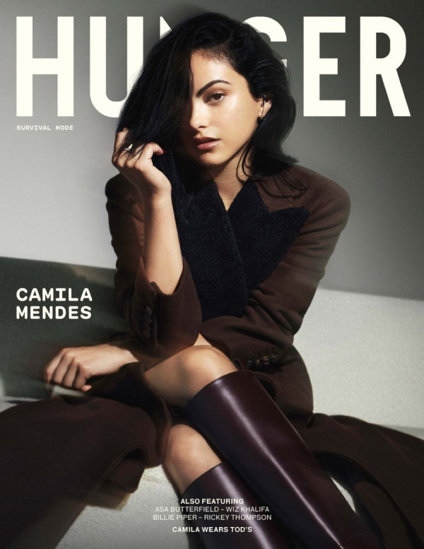 Camila Mendes dans Hunger Magazine