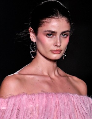 photos Taylor Marie Hill