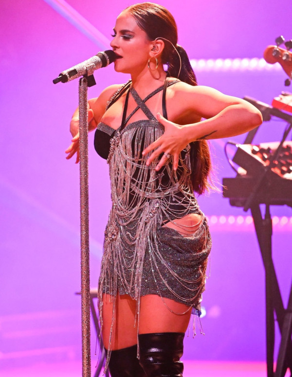 Joanna 'Jojo' Levesque en concert à San Francisco