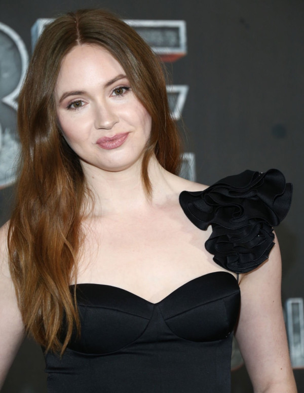 Karen Gillan à la première du film The Bubble à Los Angeles