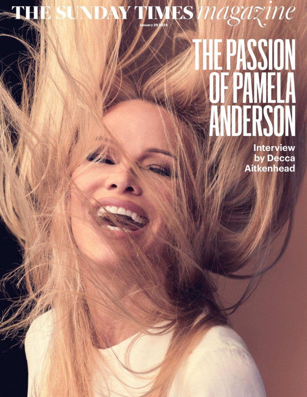 Pamela Anderson dans The Sunday Times Magazine