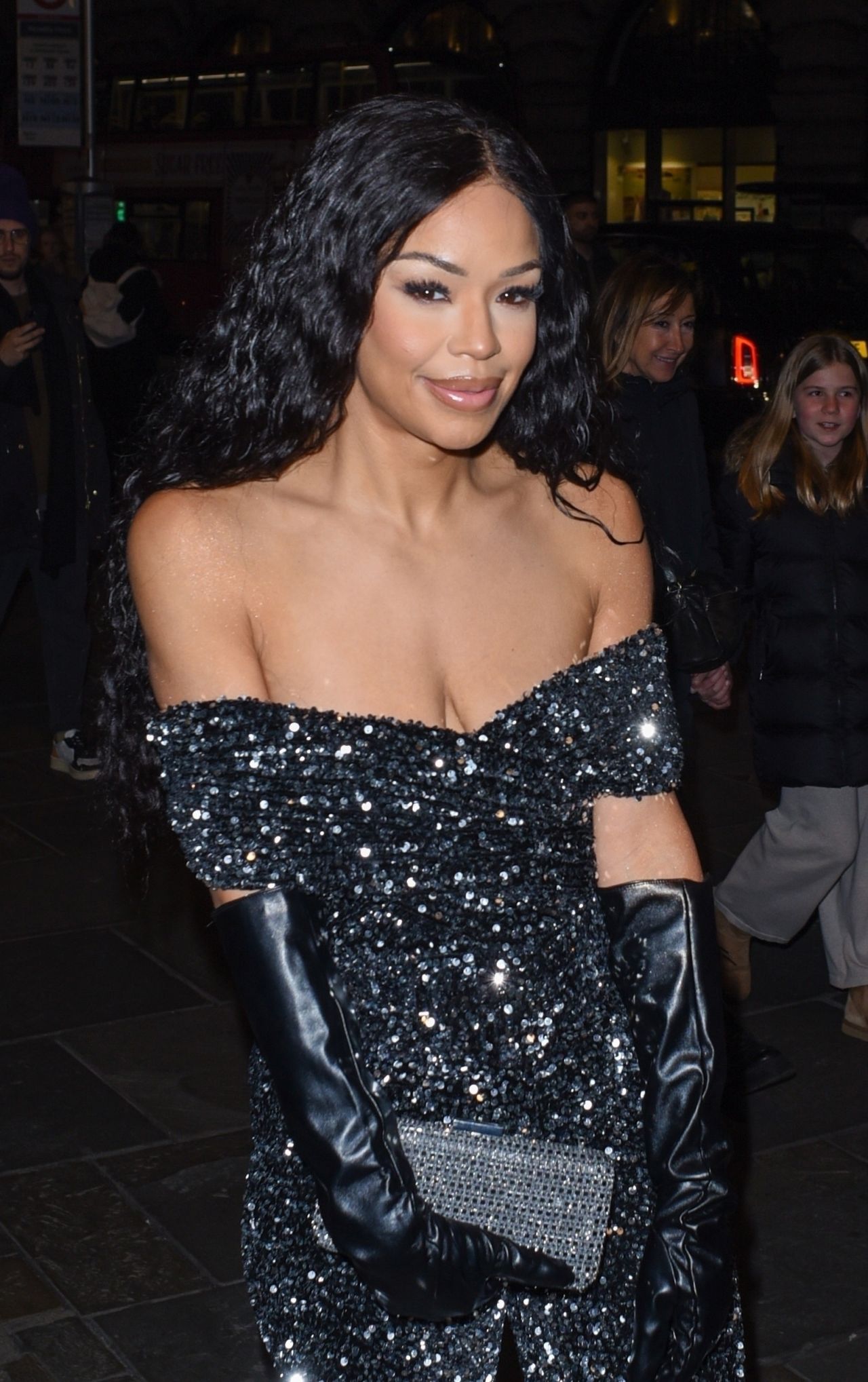 Sarah-Jane Crawford en soirée à Londres