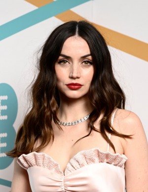 Ana de Armas à Londres pour les British Academy Film Awards 2023