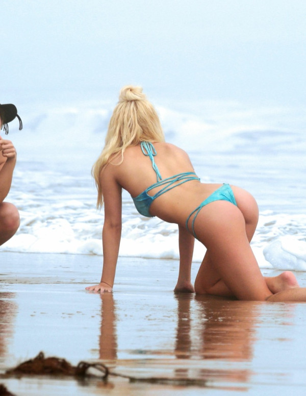 Ava Sambora en sexy shooting à Los Angeles