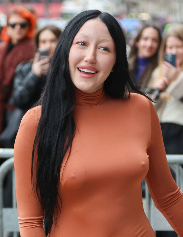 Noah Cyrus à Paris pour la Paris Fashion Week
