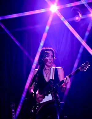 photos Allison Scagliotti