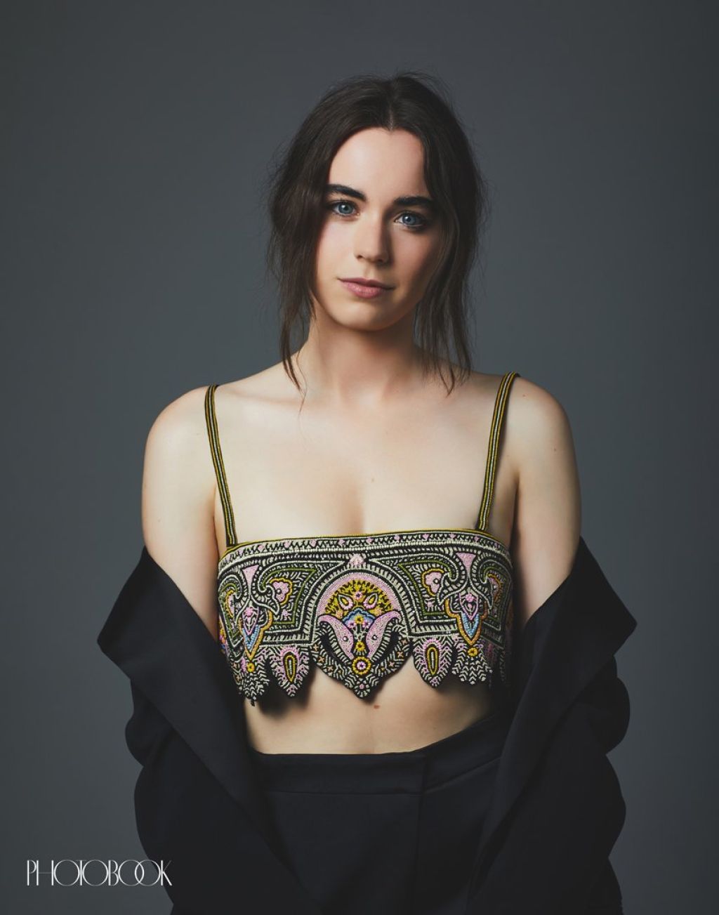 Sarah Desjardins dans Photobook Magazine