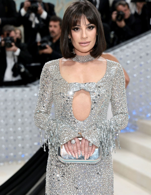 Lea Michele au Met Gala 2023 à New York (défilé Karl Lagerfeld)