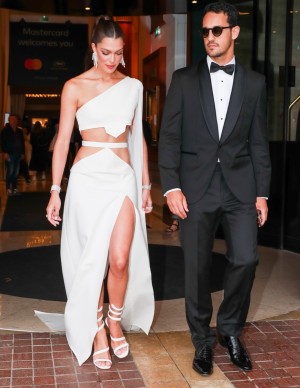 photos Iris Mittenaere