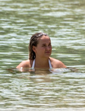 photos Molly-Mae Hague