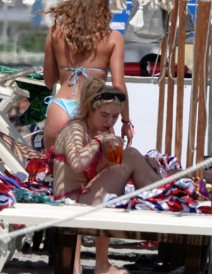 photos Anais Gallagher